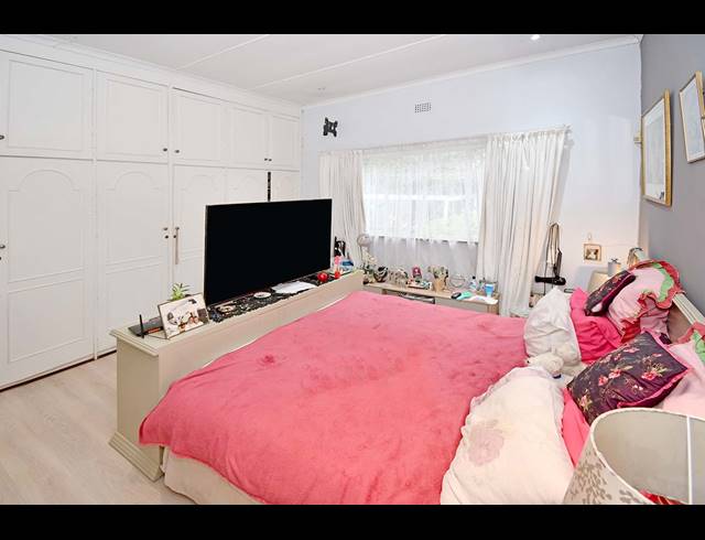 4 BEDROOM FREEHOLD FOR SALE IN HIGHLANDS NORTH